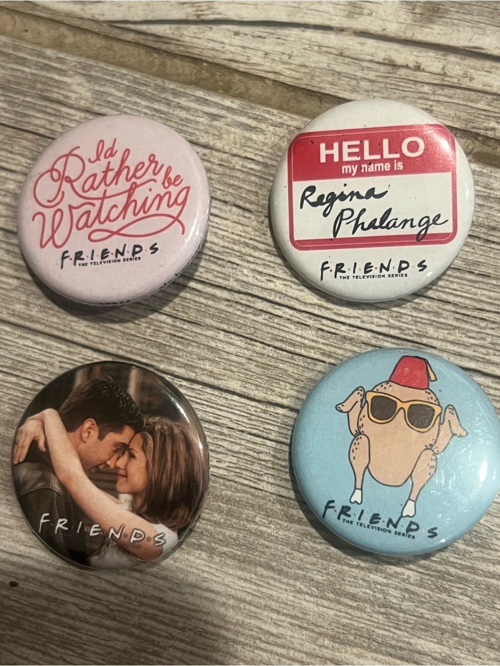 FRIENDS Pin Button Set